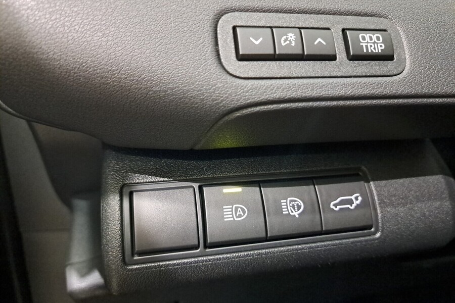 Toyota bZ4X vaihtoauto