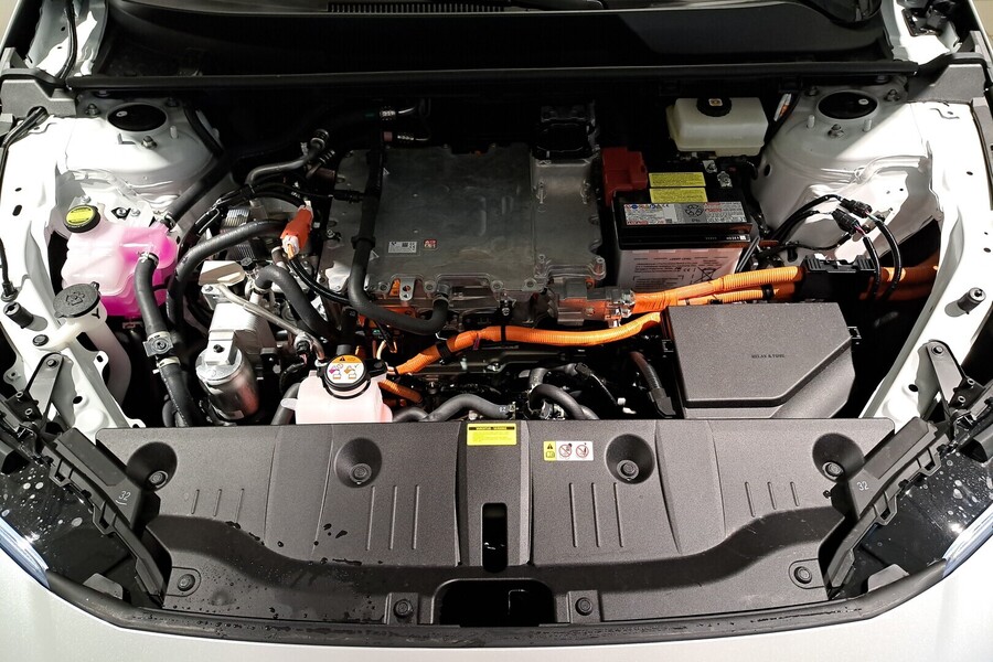 Toyota bZ4X vaihtoauto