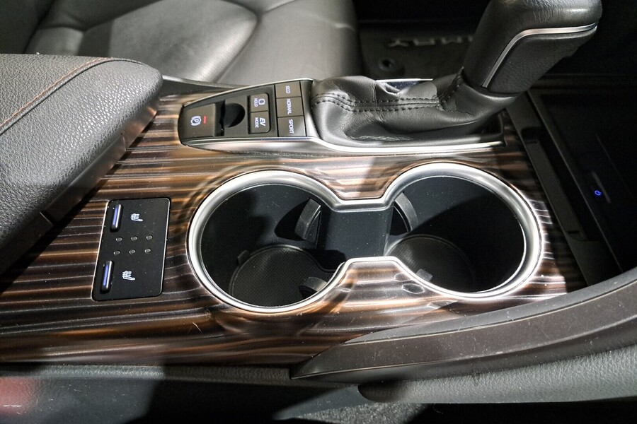 Toyota Camry vaihtoauto