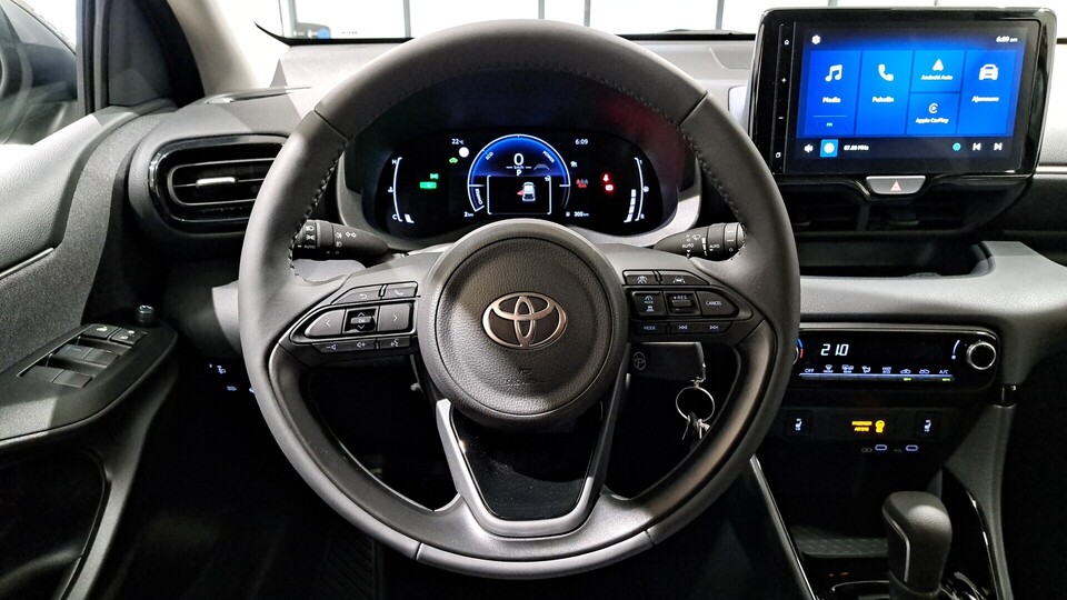 Toyota Yaris vaihtoauto