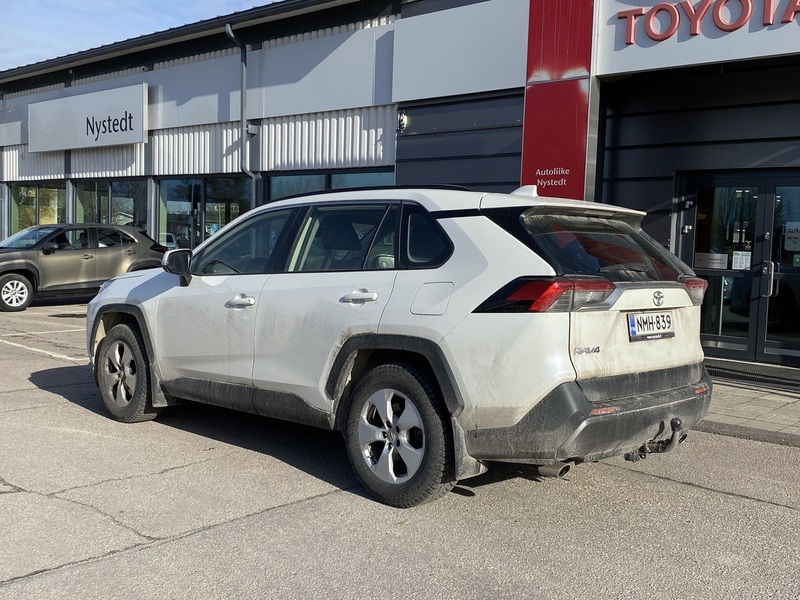 Toyota RAV4 vaihtoauto