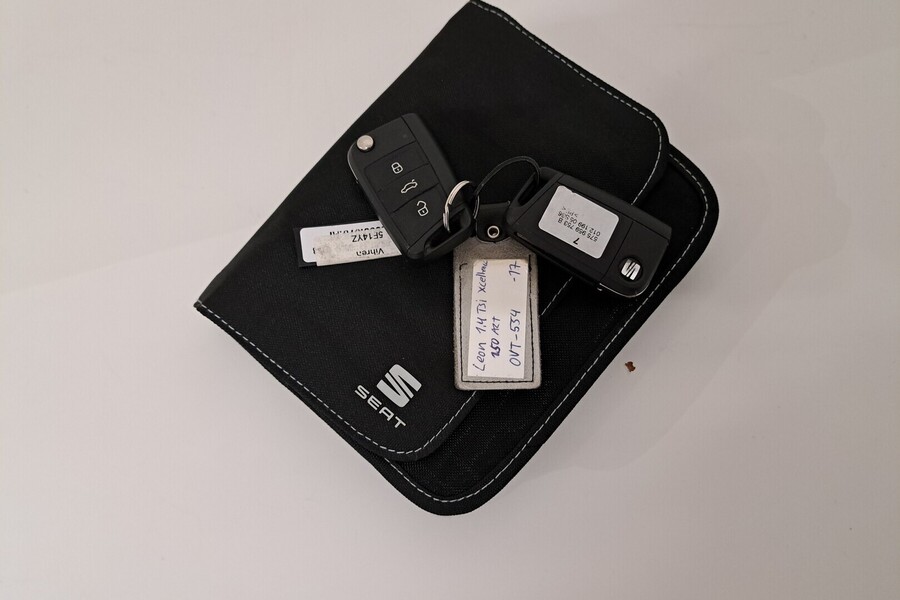 SEAT Leon vaihtoauto