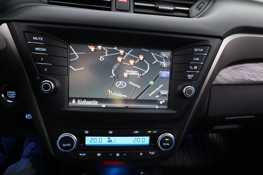 Toyota Avensis vaihtoauto