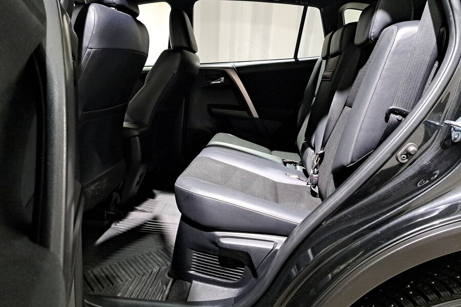 Toyota RAV4 vaihtoauto