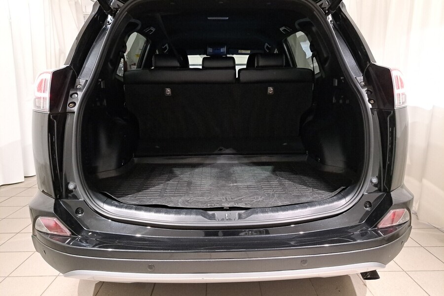 Toyota RAV4 vaihtoauto