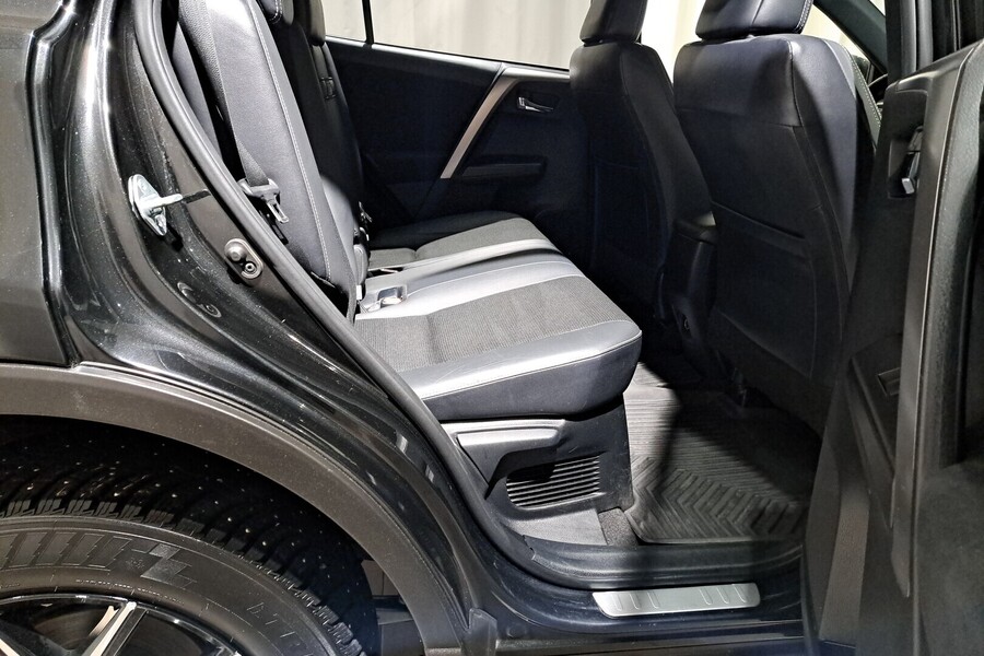 Toyota RAV4 vaihtoauto