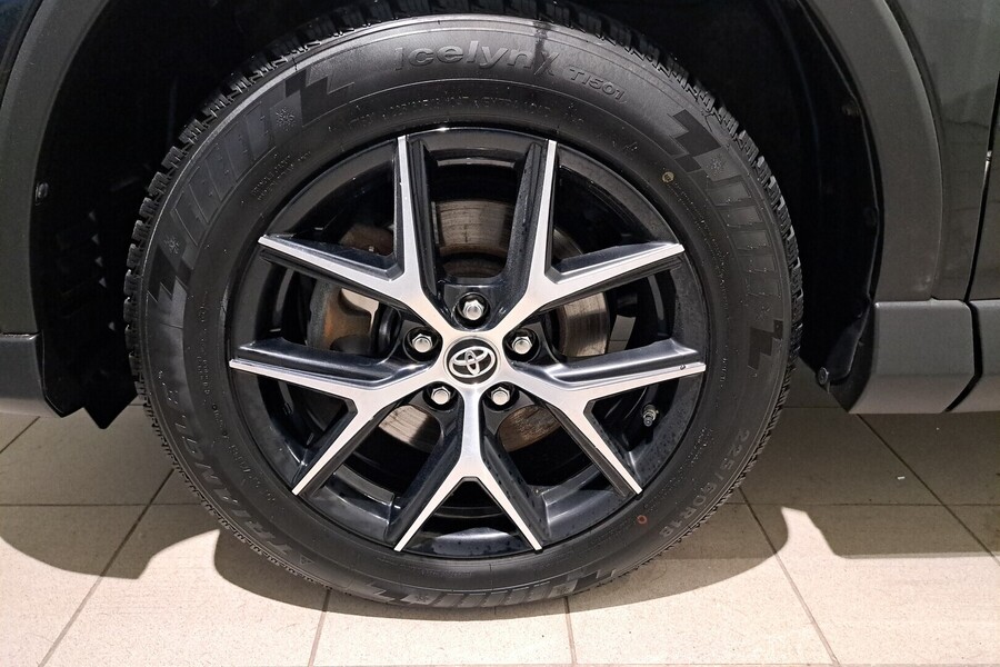 Toyota RAV4 vaihtoauto