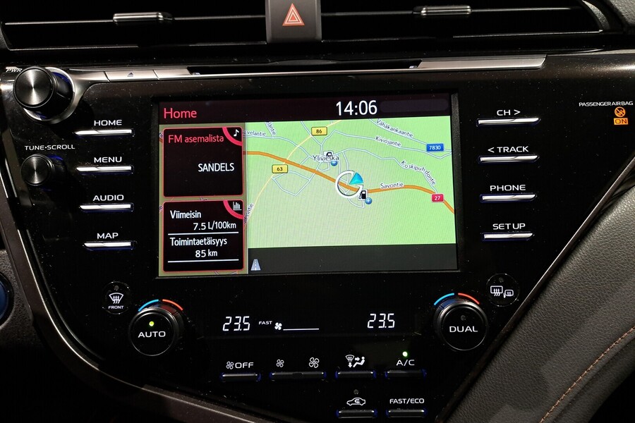 Toyota Camry vaihtoauto