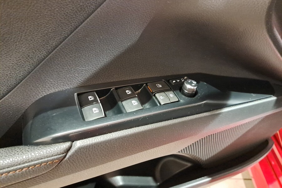 Toyota Camry vaihtoauto