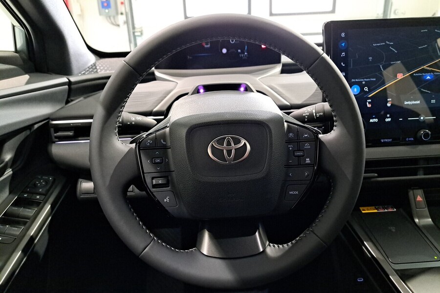 Toyota C-HR+ vaihtoauto