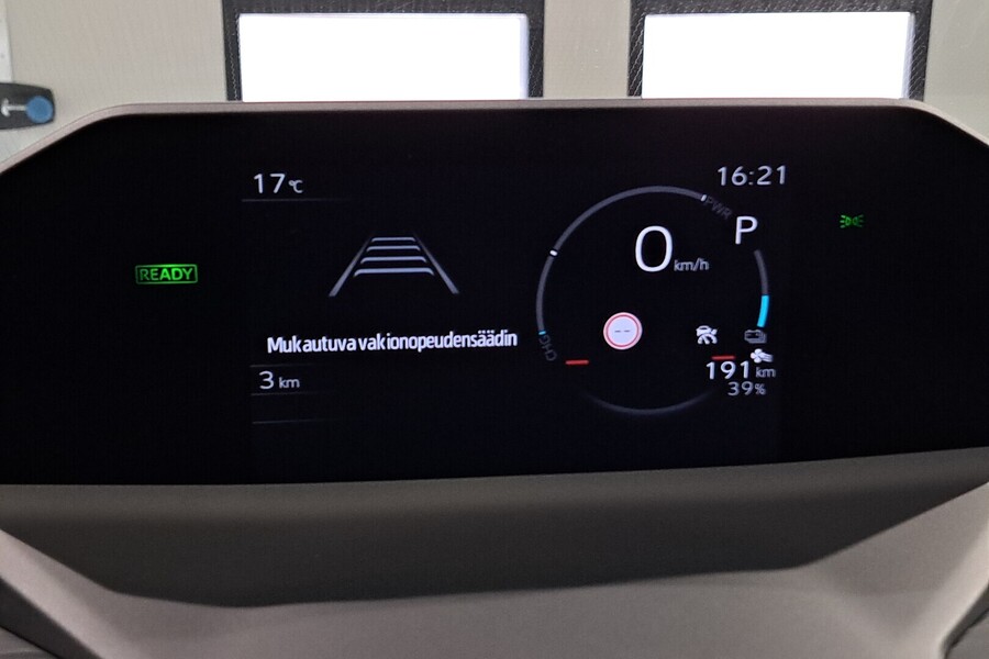 Toyota C-HR+ vaihtoauto