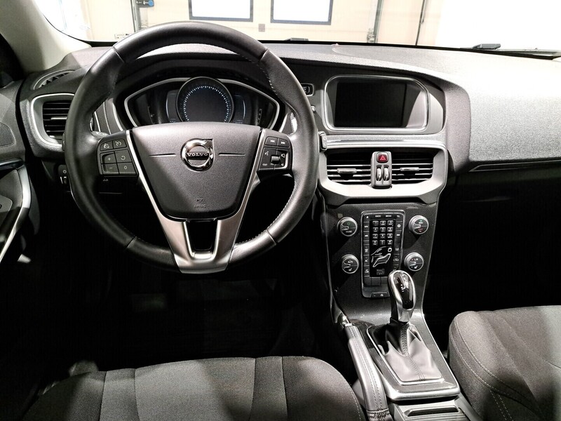 Volvo V40 vaihtoauto