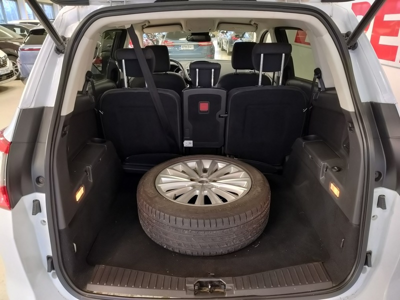 Ford Grand C-MAX vaihtoauto