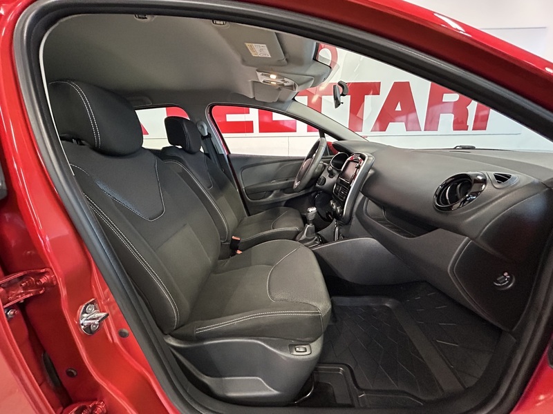 Renault Clio vaihtoauto
