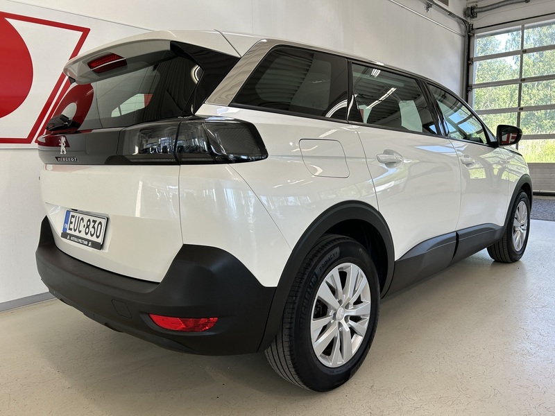Peugeot 5008 vaihtoauto