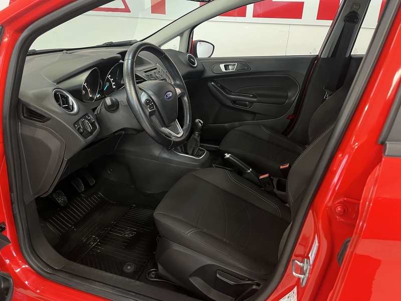 Ford Fiesta vaihtoauto