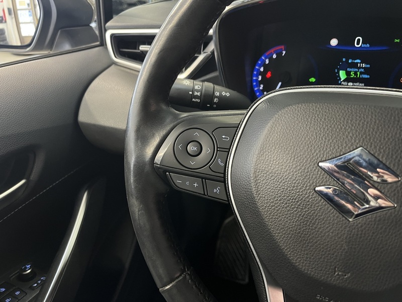 Suzuki Swace vaihtoauto