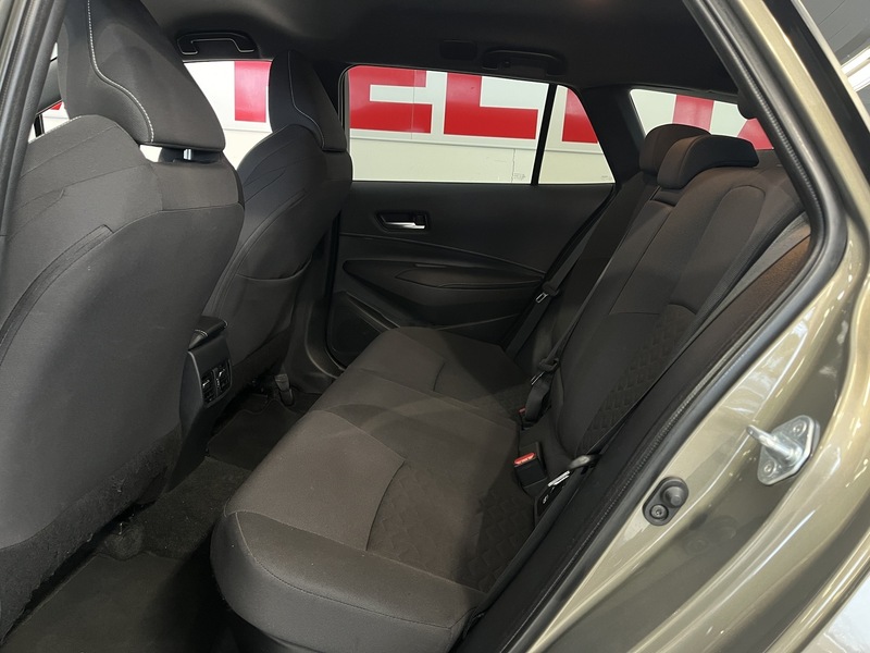 Suzuki Swace vaihtoauto