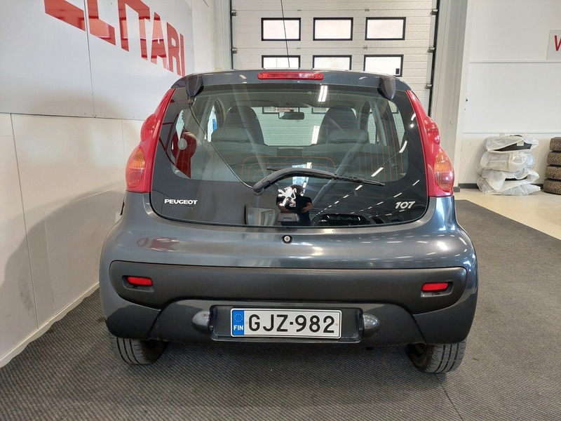 Peugeot 107 vaihtoauto