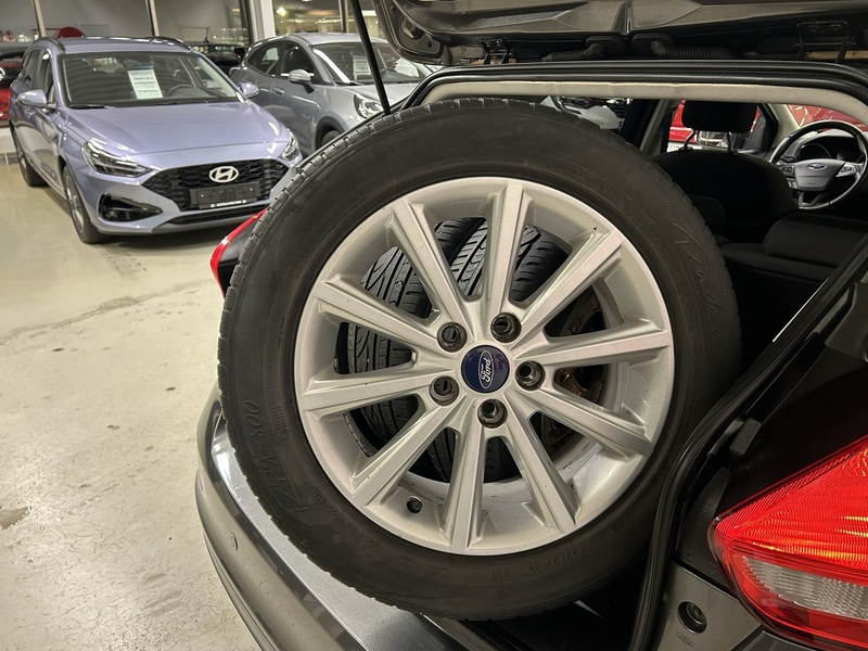 Ford Focus vaihtoauto