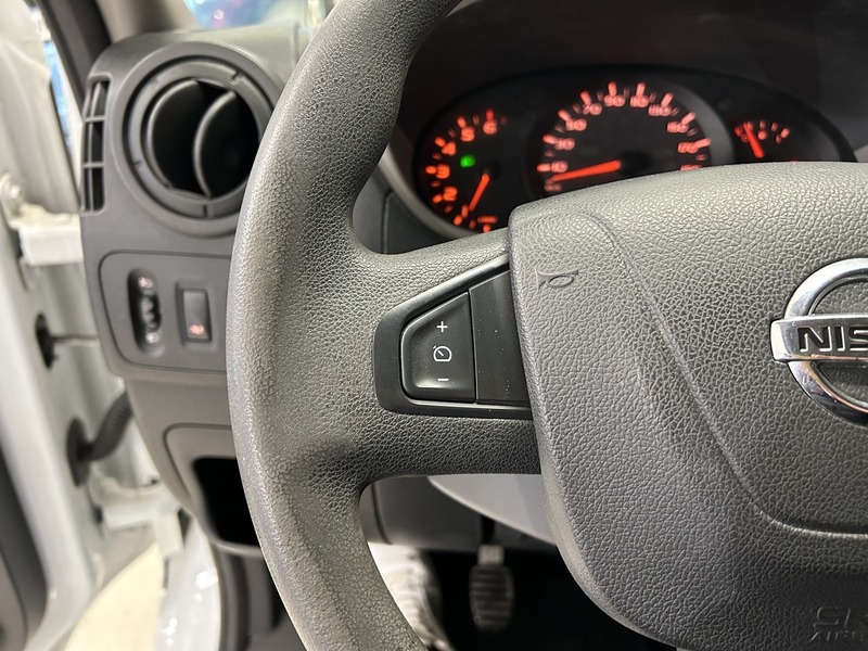 Nissan NV400 vaihtoauto