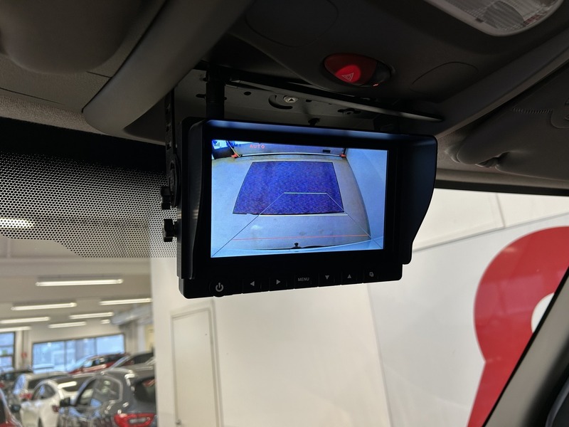 Nissan NV400 vaihtoauto