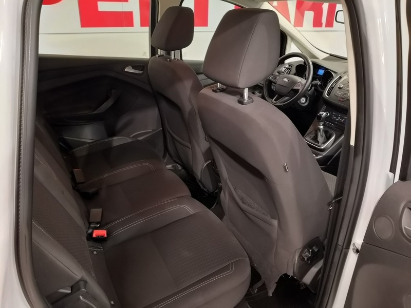 Ford C-MAX vaihtoauto