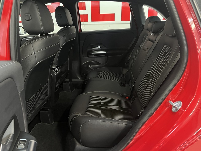 Mercedes-Benz B vaihtoauto
