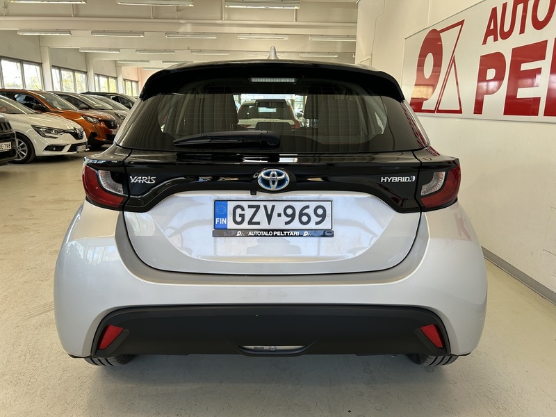 Toyota Yaris vaihtoauto