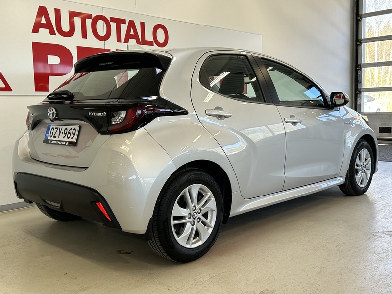 Toyota Yaris vaihtoauto
