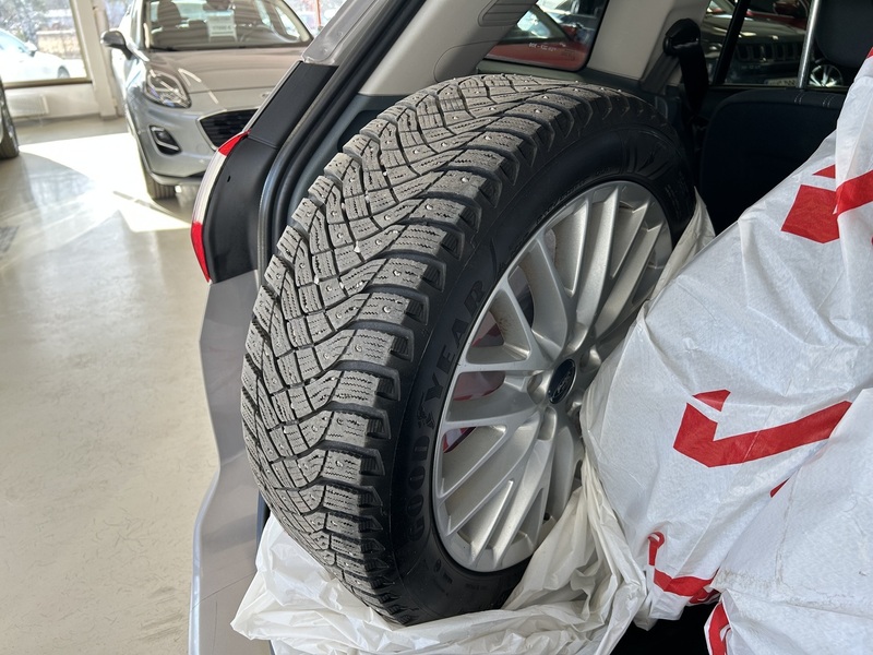 Ford Grand C-MAX vaihtoauto