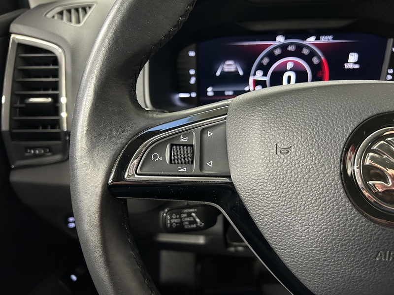 Skoda Karoq vaihtoauto