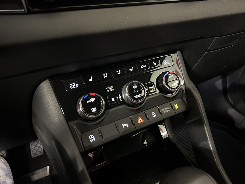 Skoda Karoq vaihtoauto