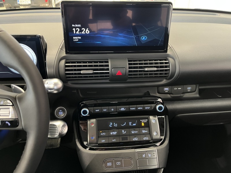 Hyundai INSTER vaihtoauto