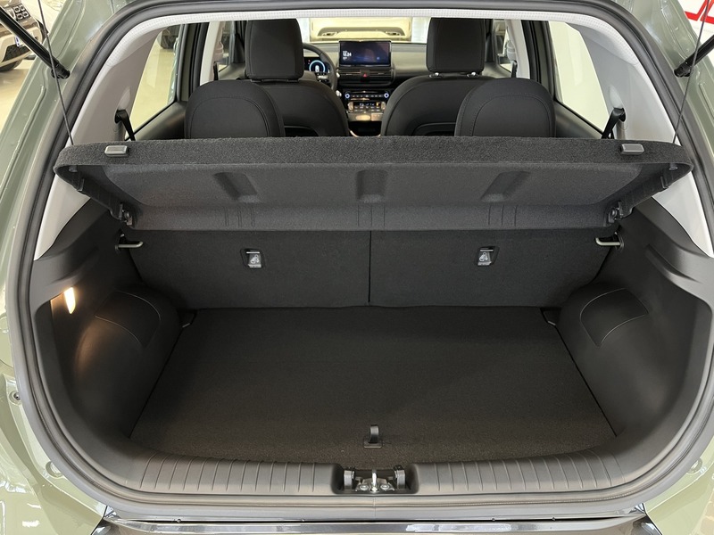 Hyundai INSTER vaihtoauto