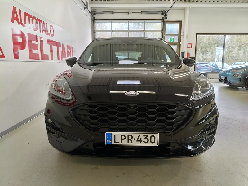 Ford Kuga vaihtoauto