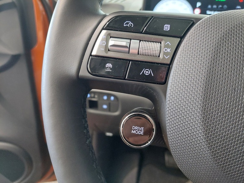 Hyundai INSTER vaihtoauto