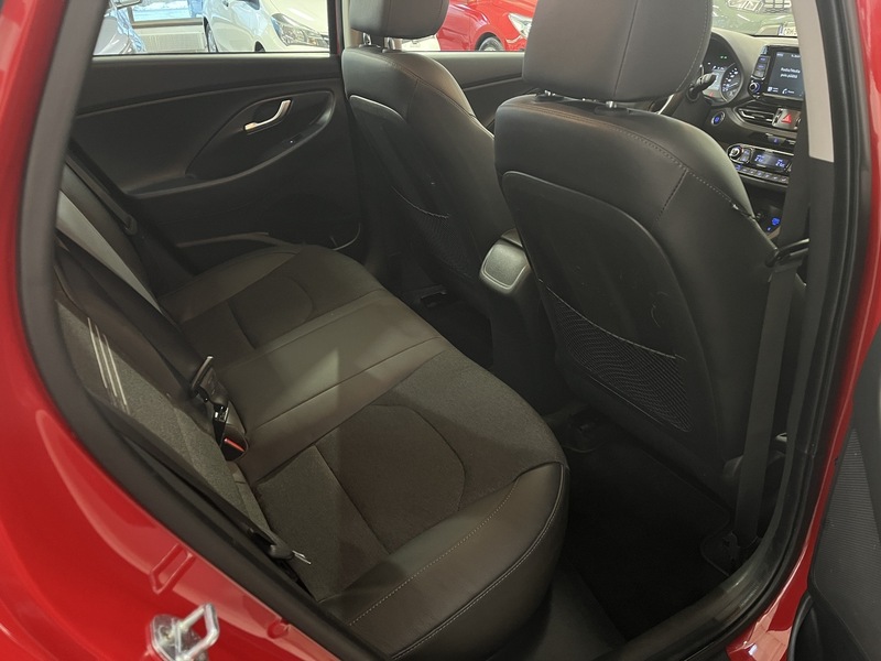 Hyundai i30 Wagon vaihtoauto