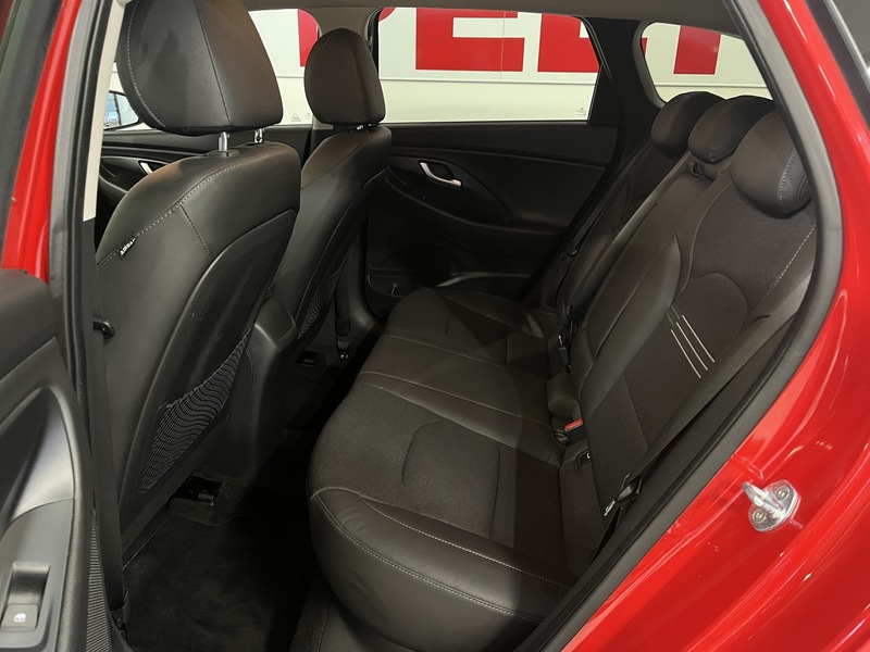 Hyundai i30 Wagon vaihtoauto