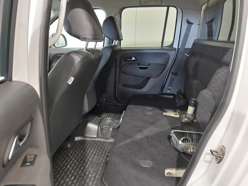 Volkswagen Amarok vaihtoauto