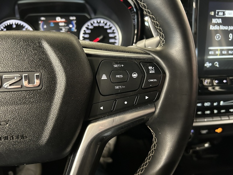 Isuzu D-Max vaihtoauto