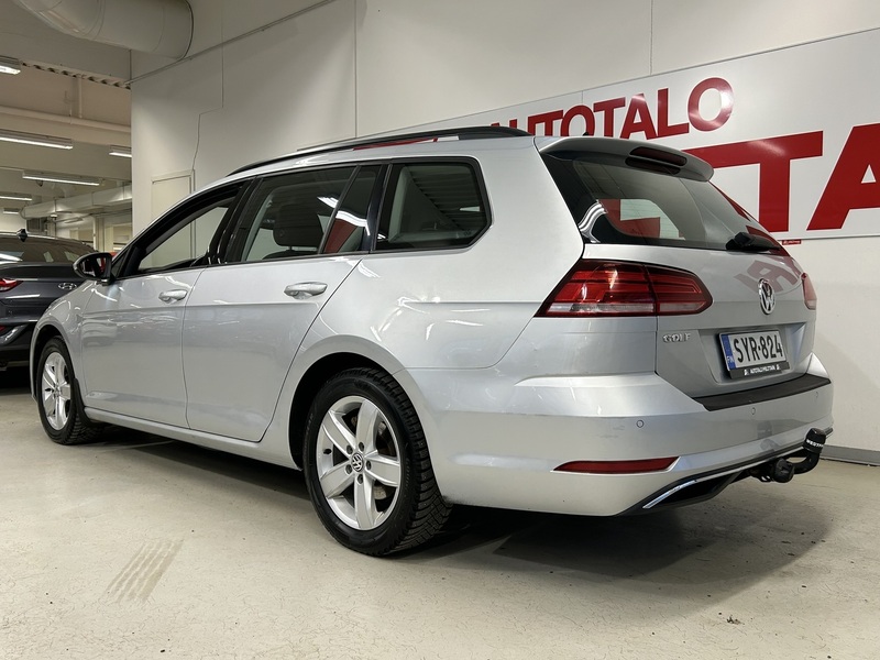 Volkswagen Golf vaihtoauto