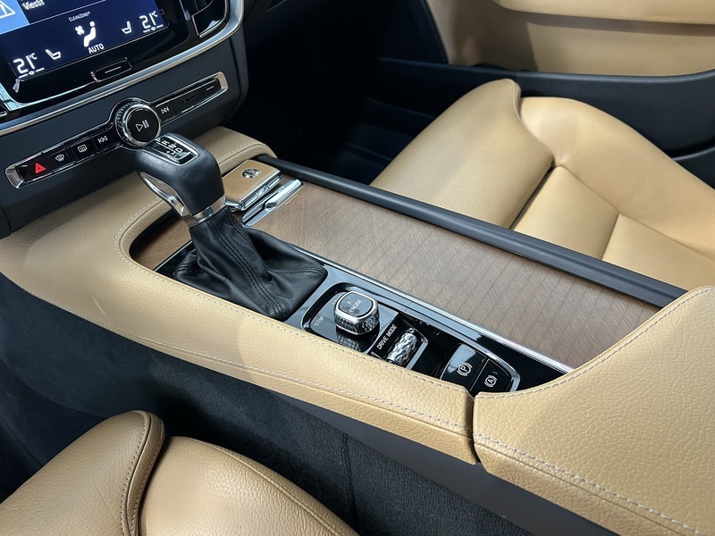Volvo S90 vaihtoauto