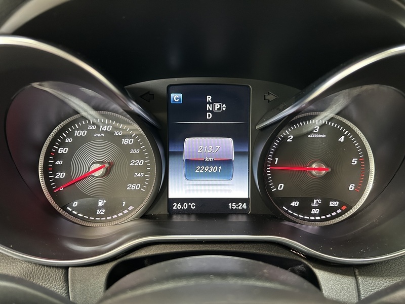 Mercedes-Benz C vaihtoauto