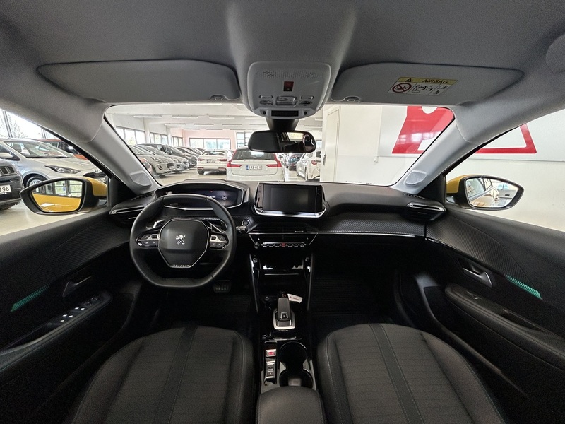 Peugeot 208 vaihtoauto