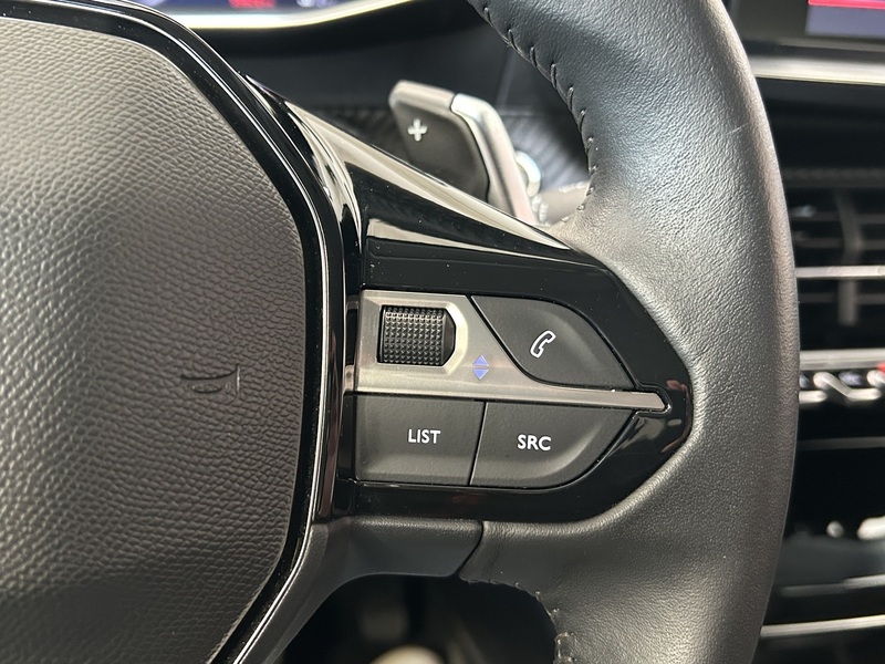 Peugeot 208 vaihtoauto