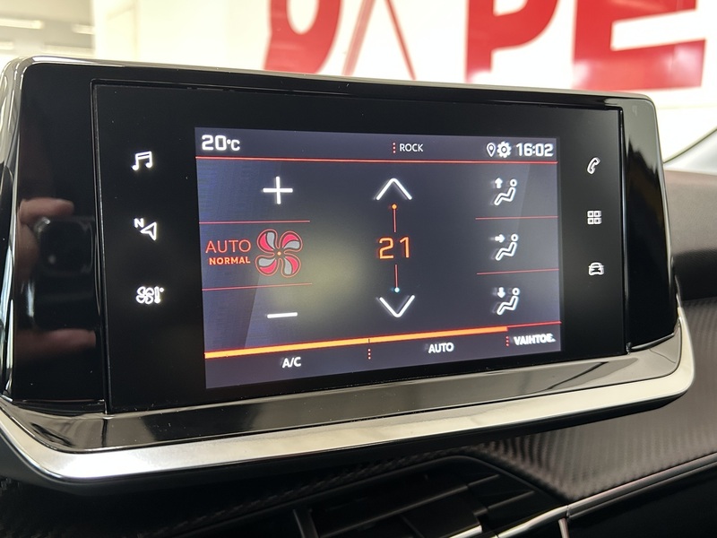 Peugeot 208 vaihtoauto