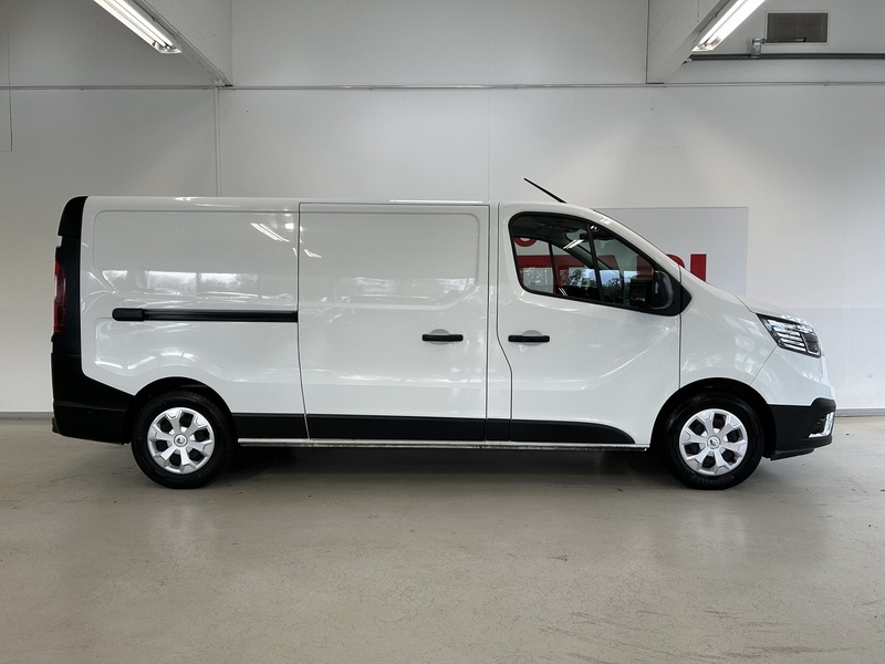Renault Trafic vaihtoauto