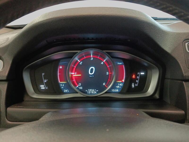 Volvo V70 vaihtoauto