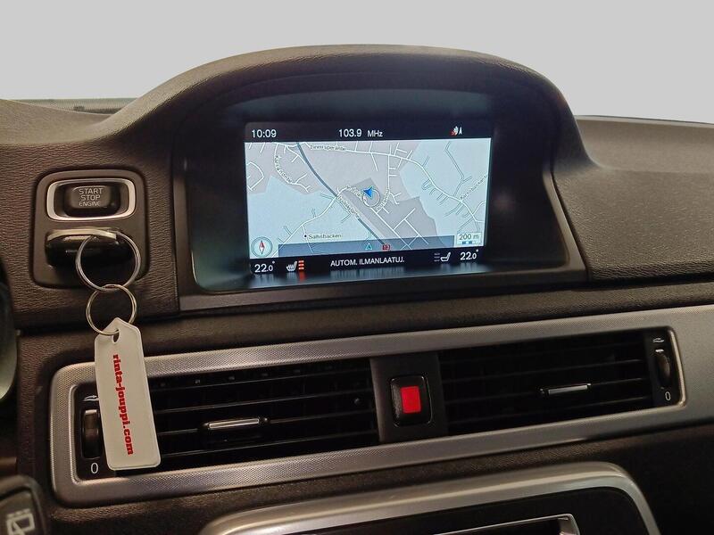 Volvo V70 vaihtoauto